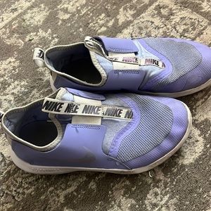 Nike Flex Runner size 3Y